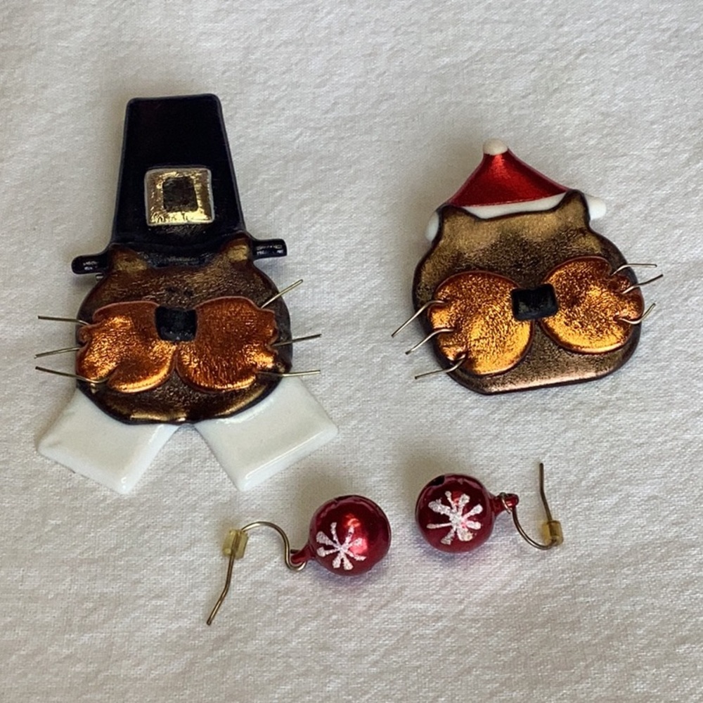 FINAL SALE PRICE Christmas/Thanksgiving Cat Pins + Snowflake ER’s